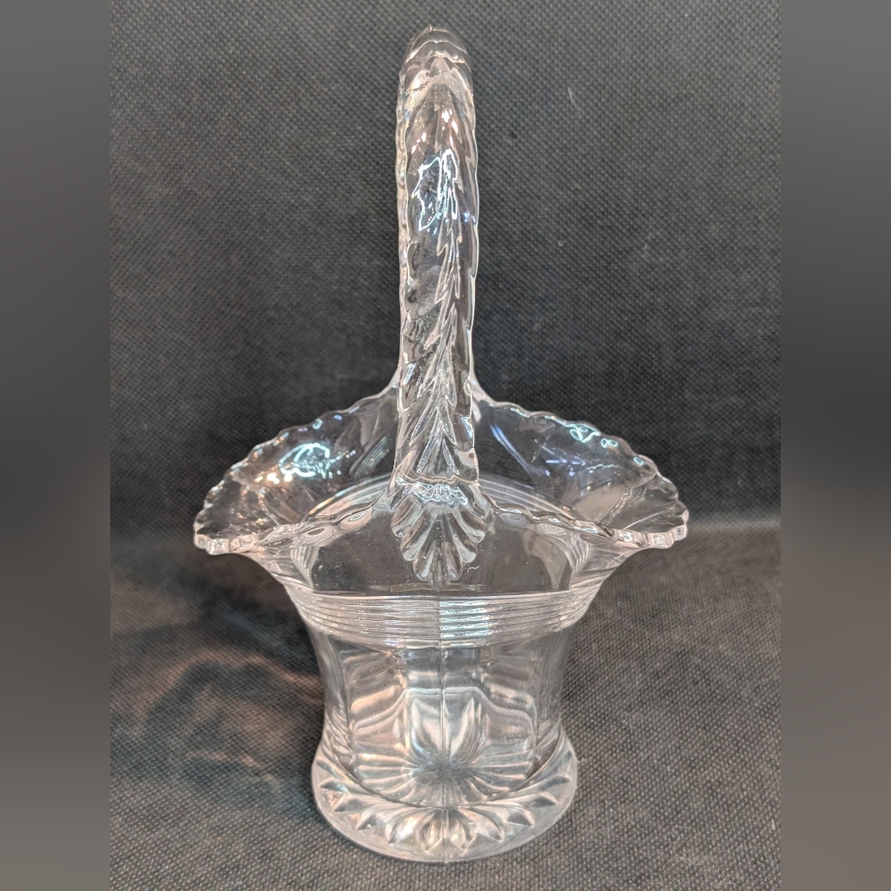 Vintage Floral Etched Pressed Glass Crystal Bride Basket glow yellow-green.